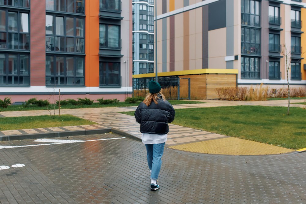 Аренда жилья студентами в Москве: работающие выбирают однушки, родители — студии