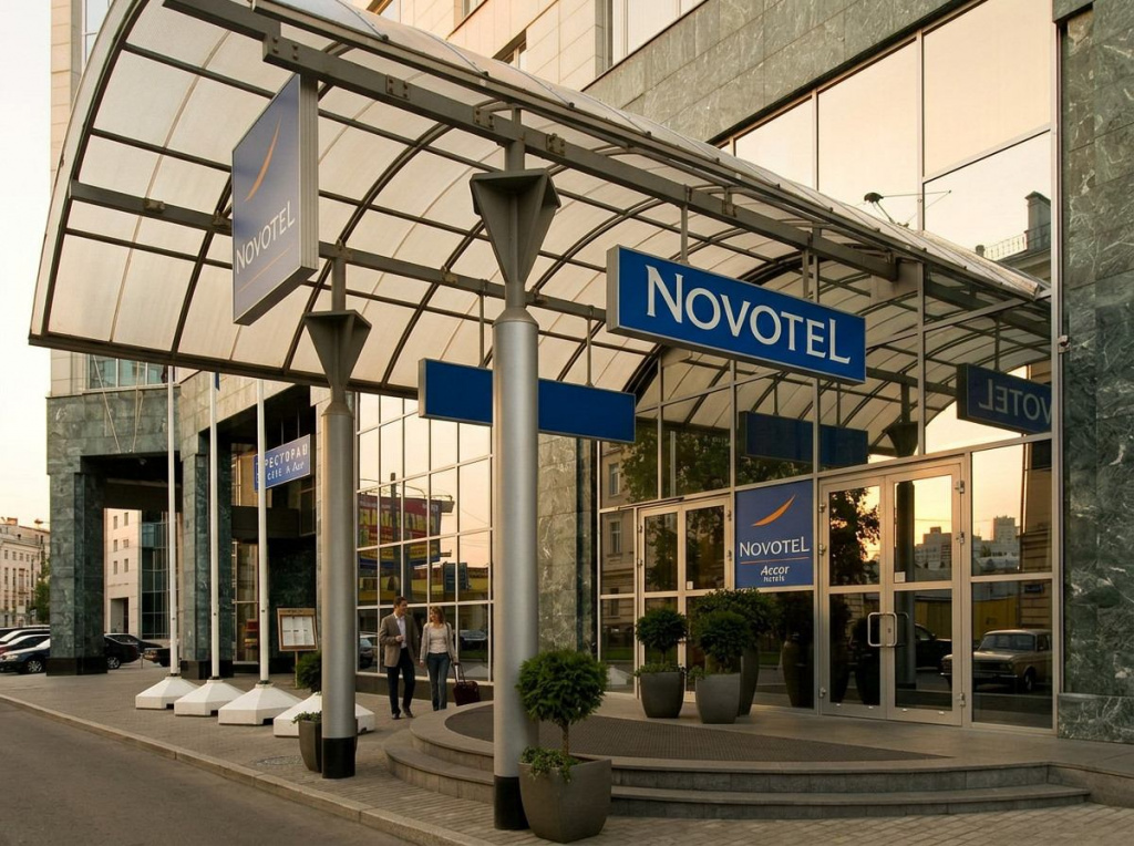 Кому продали Novotel в центре Москвы