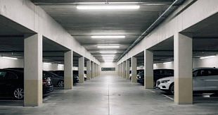 Рынок парковочных мест в Москве бьет рекорды: цены взлетели на 18% с начала года