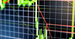 ЦБ смягчает хватку. Почему ставка снижена до 17% и что это значит для рубля и инвестиций