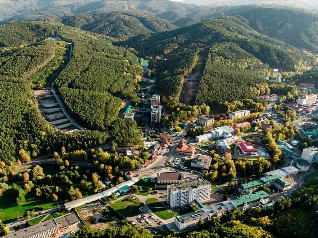 Город-курорт Белокуриха (фото: doska-doska24.ru)