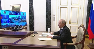 Путин поручил восстановить разрушенные обстрелами объекты культуры